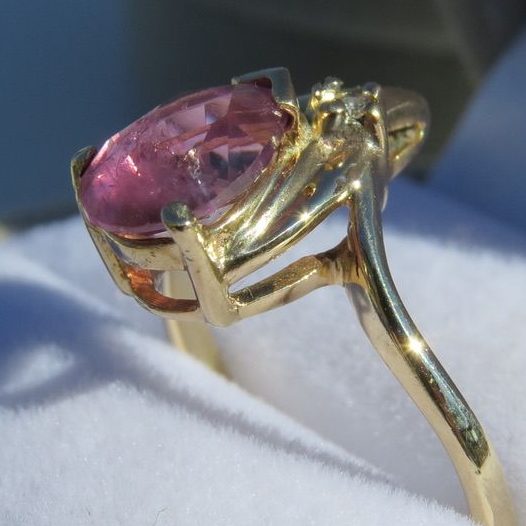 Unheated Ruby 1.96 ct Ruby Sapphire 14k Gold Ring sz 6.5 GIA Certified Natural 14k Solid no-treatment Unheated Ruby 1.96 ct Ruby Sapphire 14k Gold Ring sz 6.5 GIA Certified Natural 14k Solid no-treatment